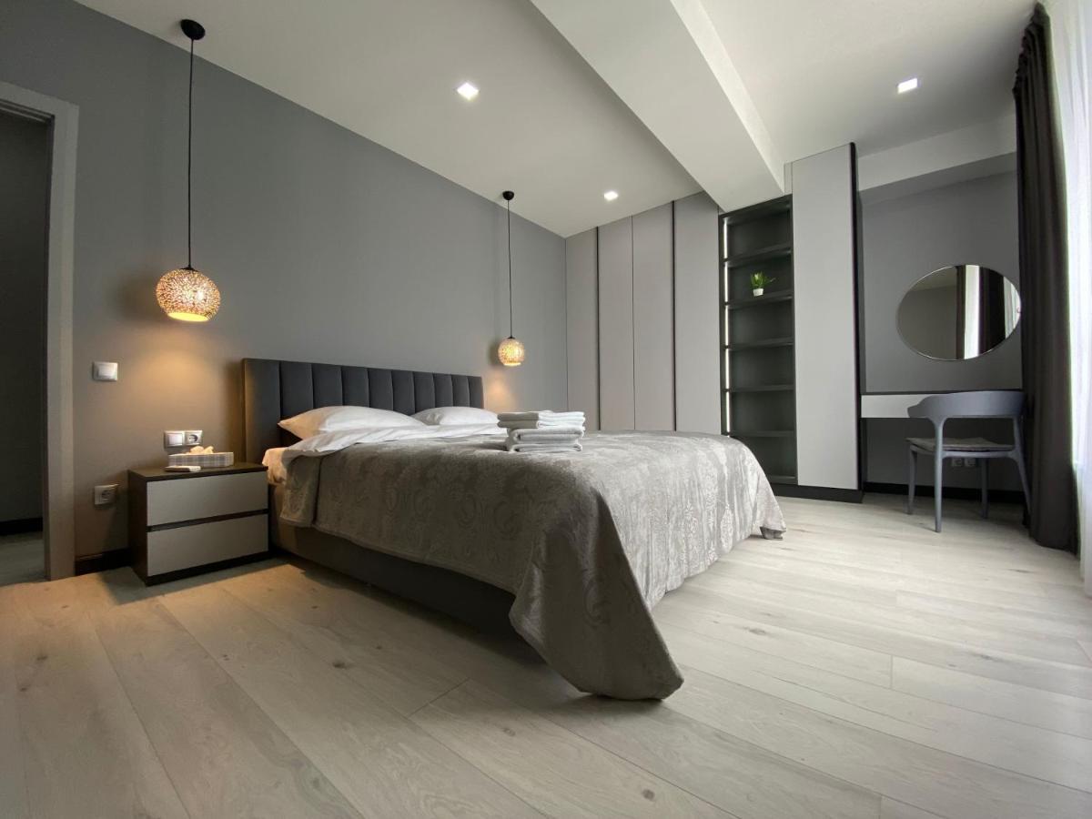 Minimalist Style Apartment With Best Location Chişinǎu Buitenkant foto